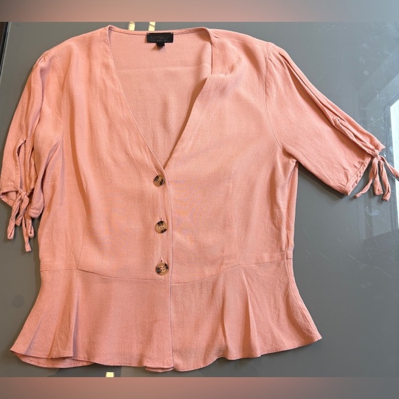 Topshop Pink Buttoned Peplum Viscose V-neck coquette feminine Blouse size Small - Picture 2 of 8
